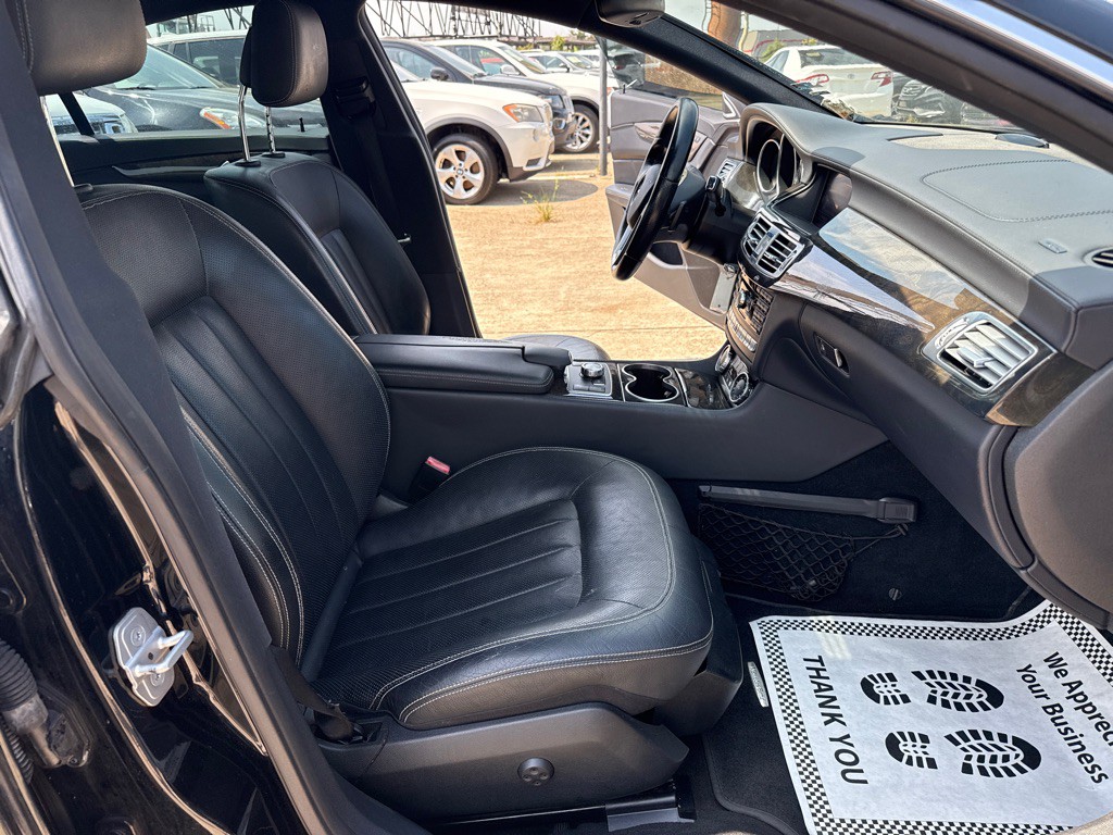 2012 Mercedes-Benz CLS-Class Image 26