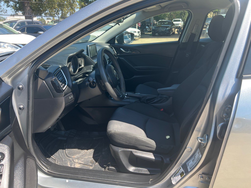2015 Mazda Mazda3 Image 13