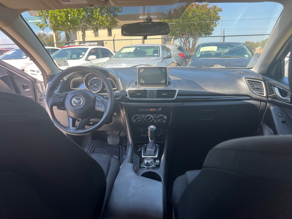 2015 Mazda Mazda3 Image 25