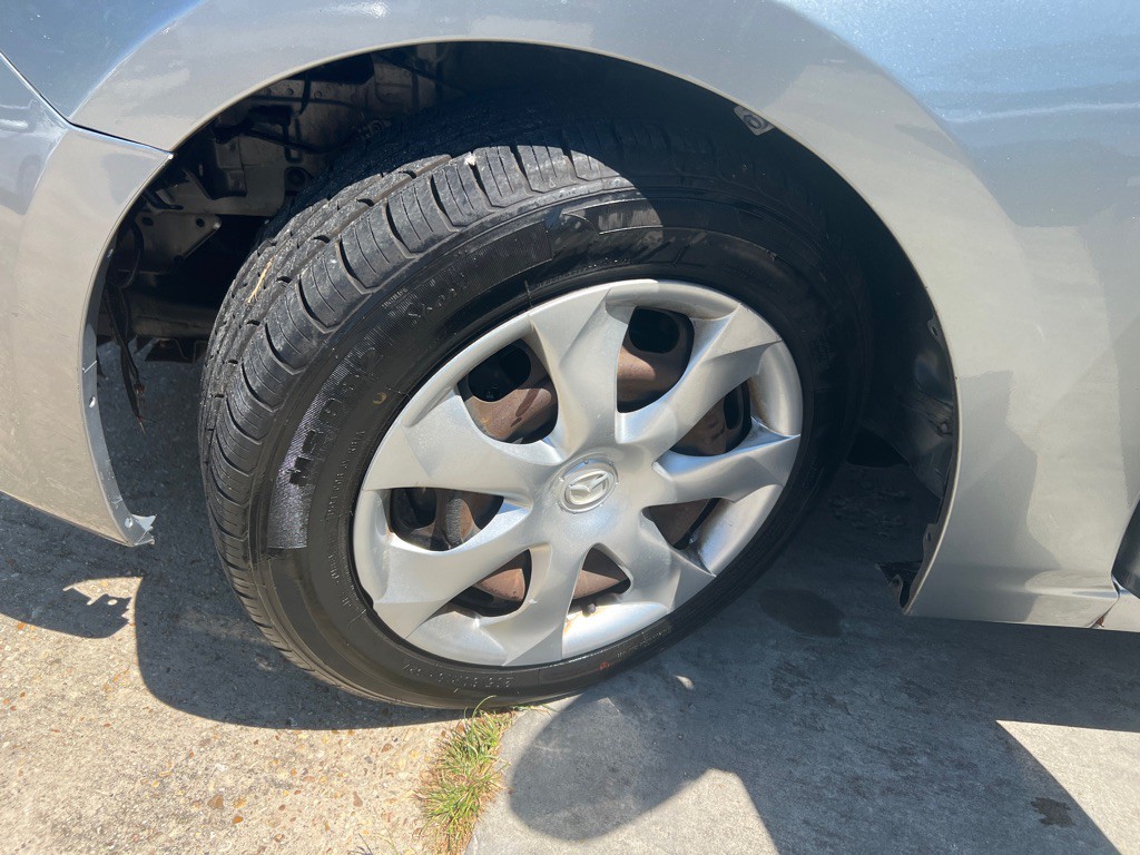 2015 Mazda Mazda3 Image 37