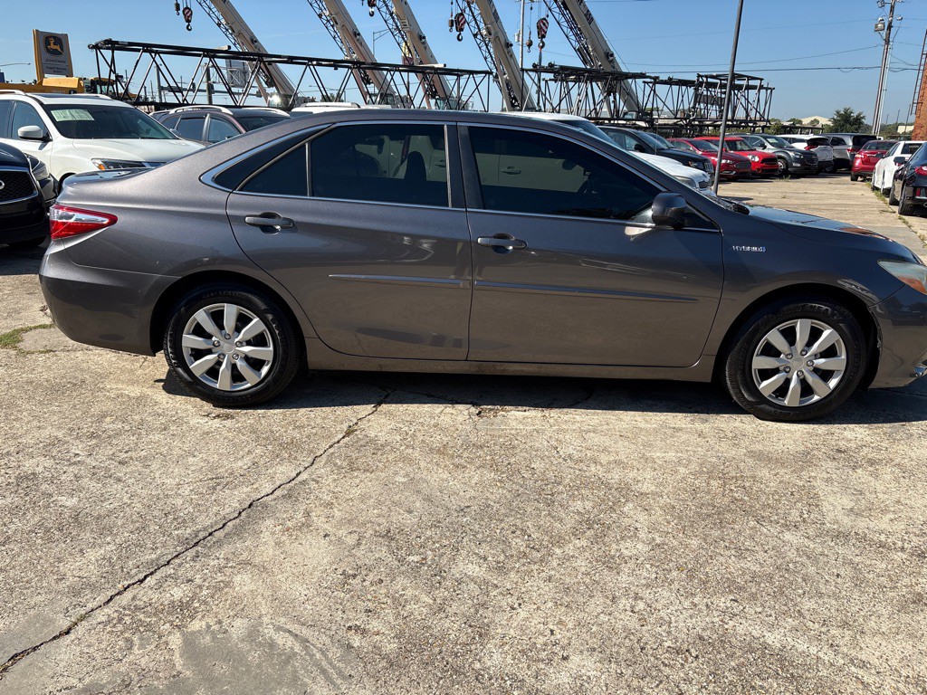 2015 Toyota Camry Image 6