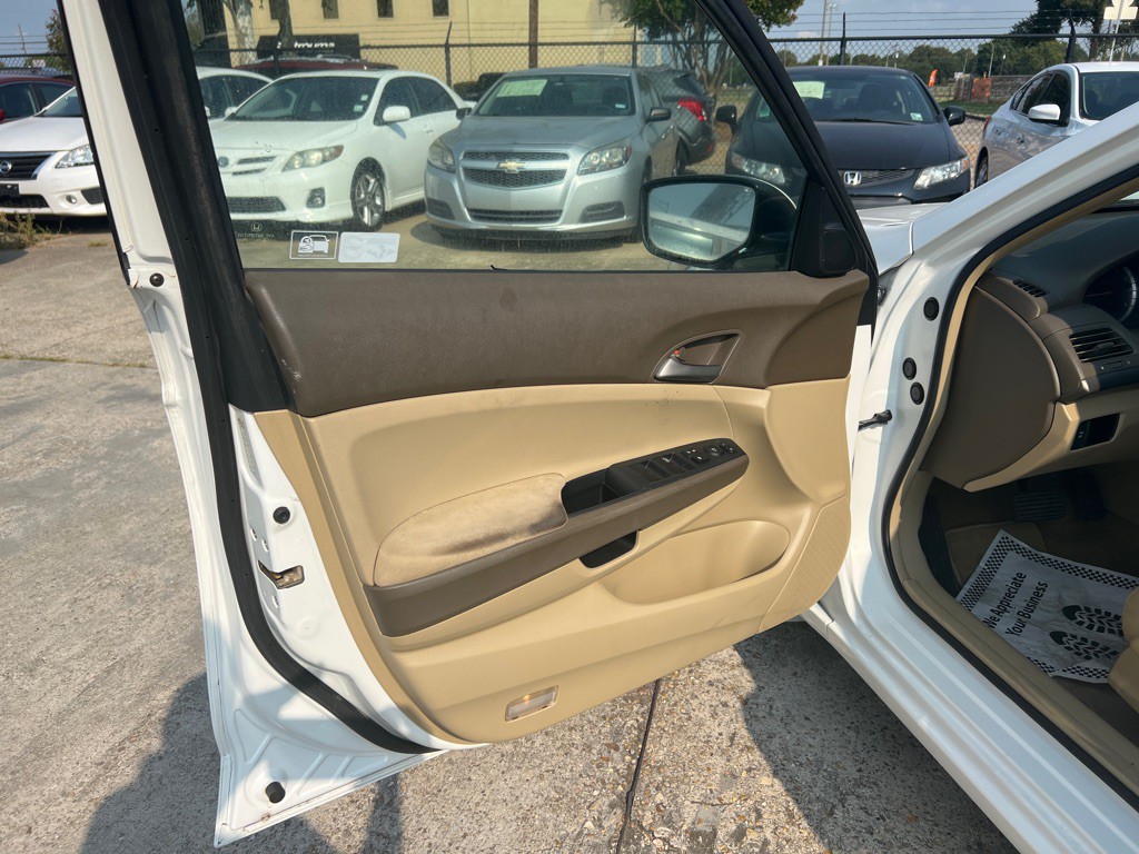 2008 Honda Accord Image 19