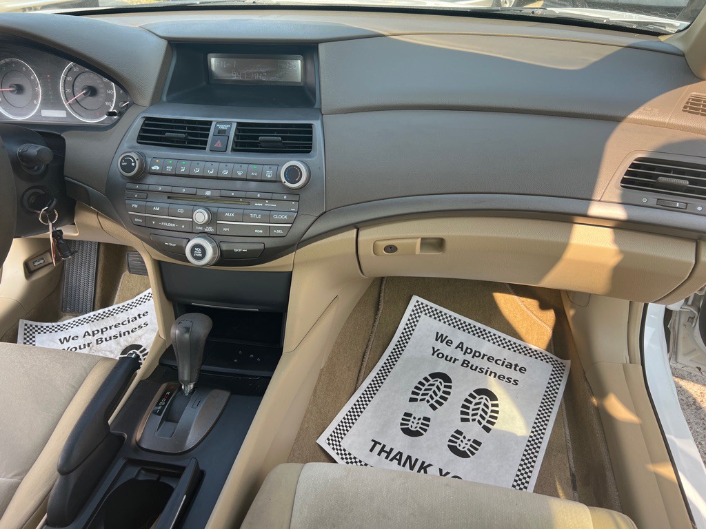 2008 Honda Accord Image 28