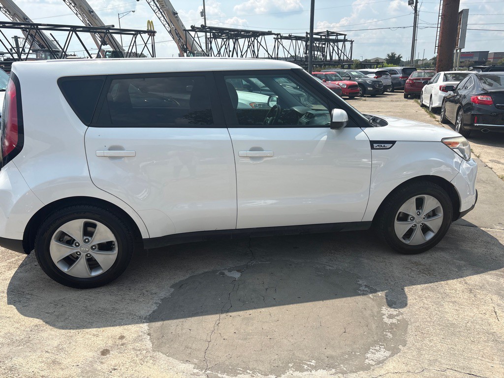 2016 Kia Soul Image 6