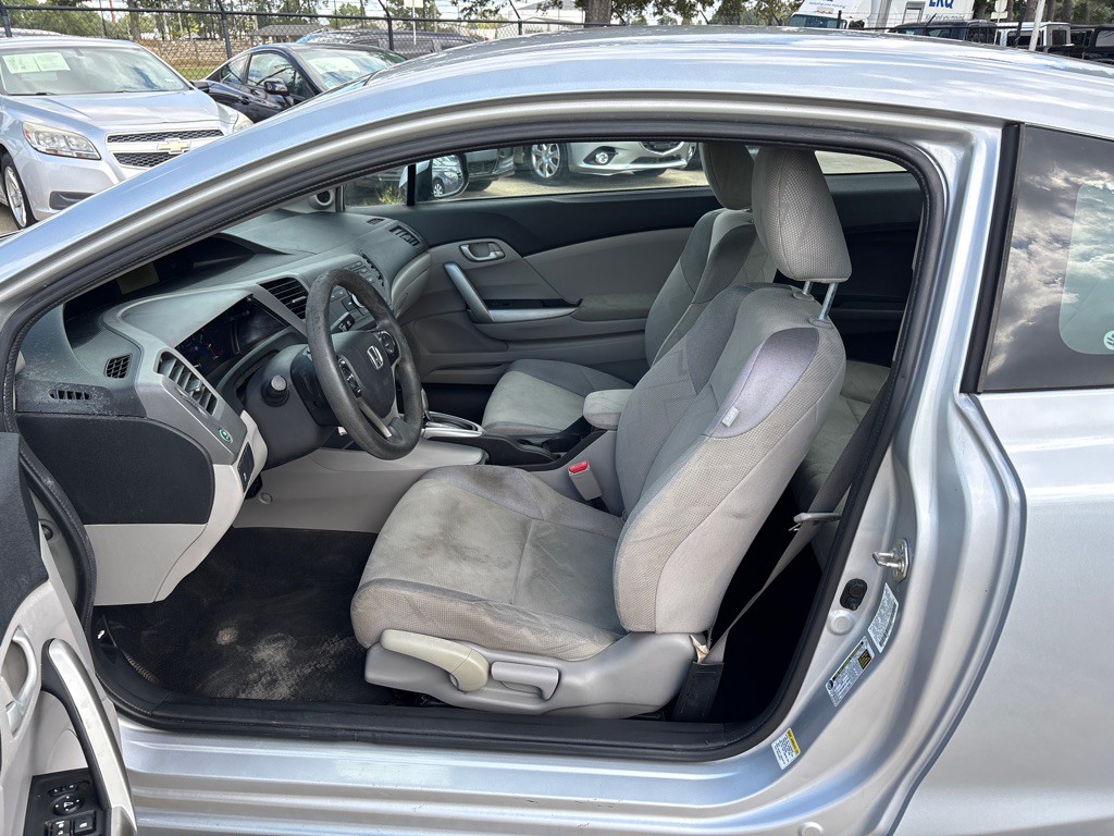 2012 Honda Civic Image 9