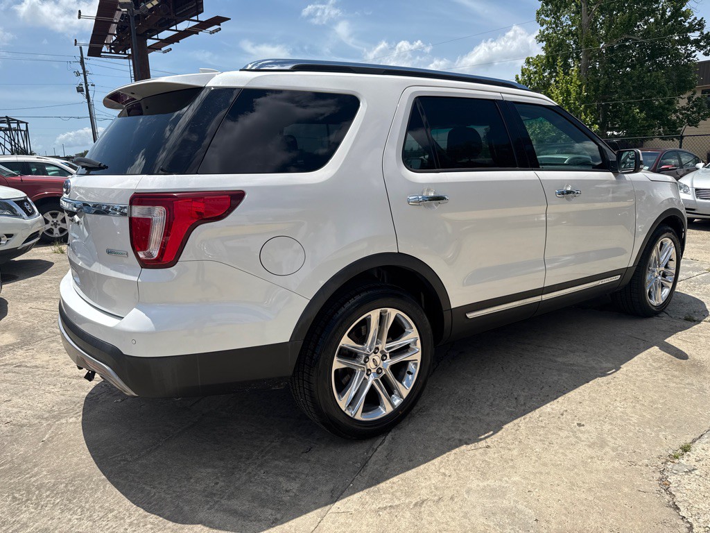 2016 Ford Explorer Image 6