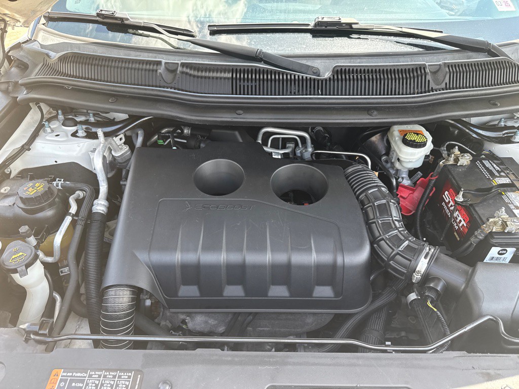 2016 Ford Explorer Image 40