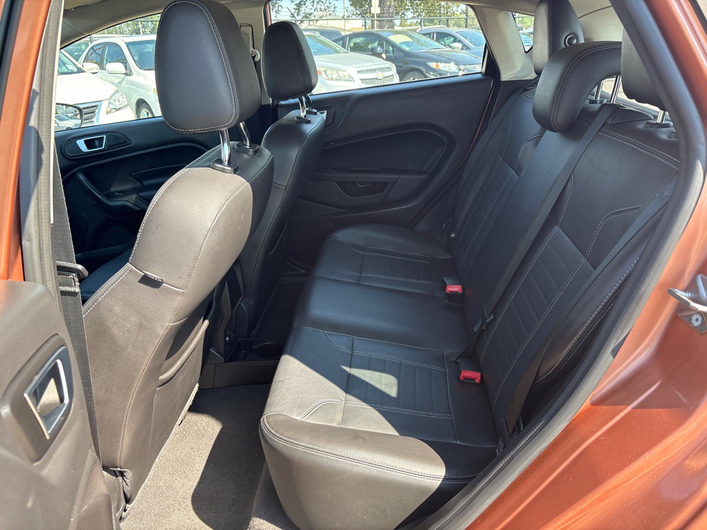 2017 Ford Fiesta Image 16