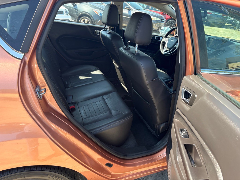 2017 Ford Fiesta Image 21