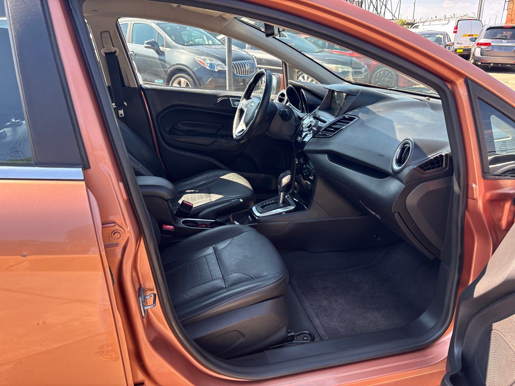 2017 Ford Fiesta Image 22