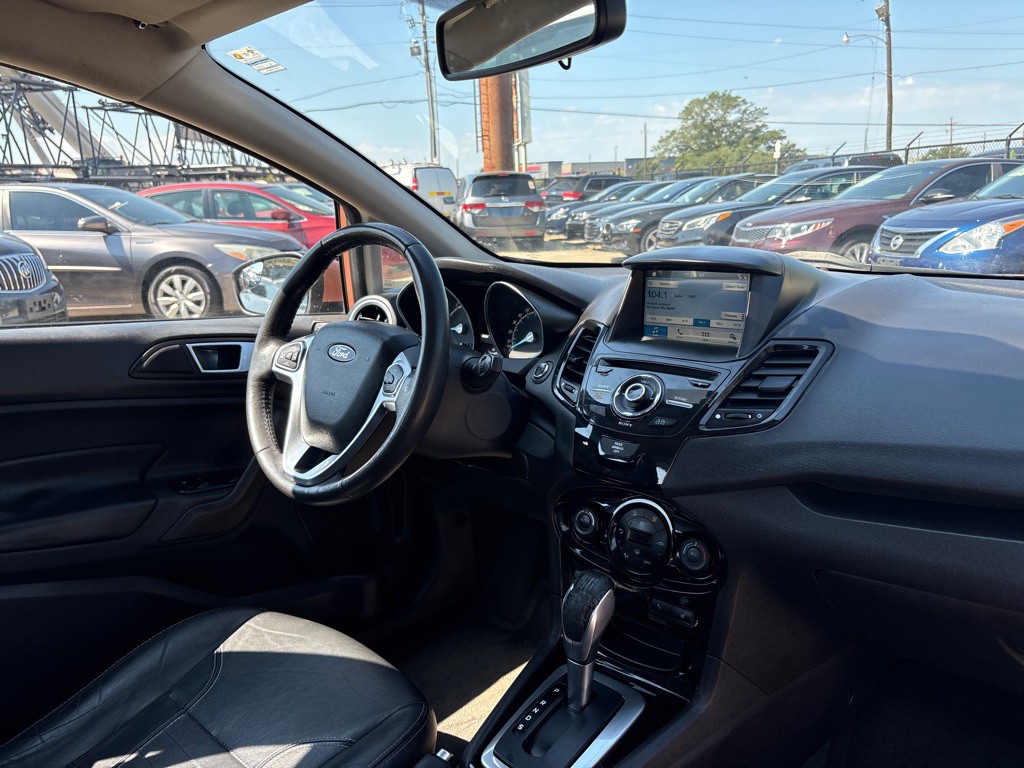 2017 Ford Fiesta Image 23