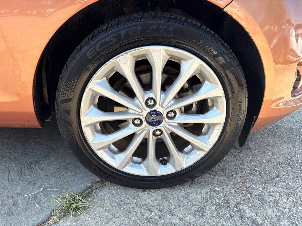 2017 Ford Fiesta Image 26