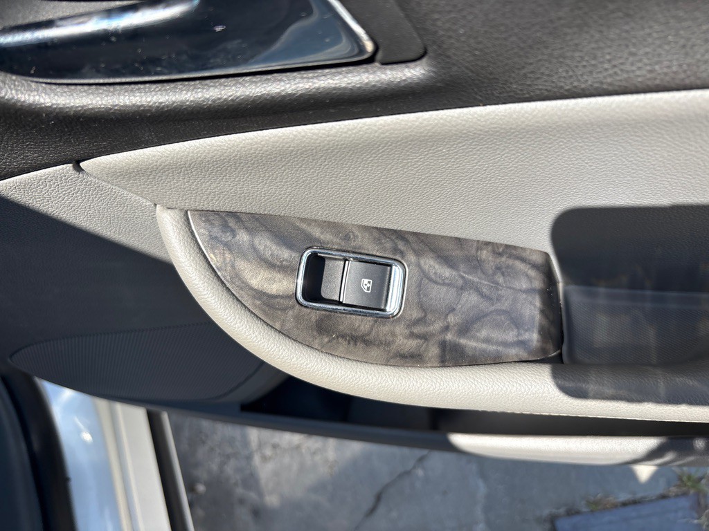 2014 Chevrolet Impala Image 23