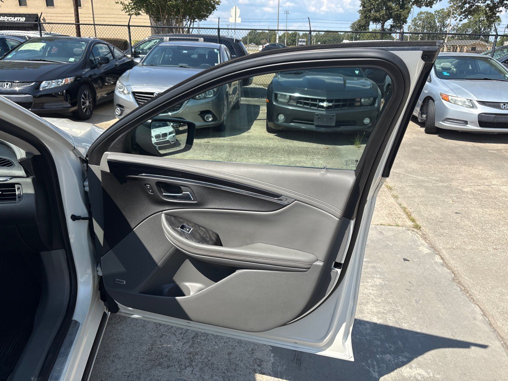 2014 Chevrolet Impala Image 28