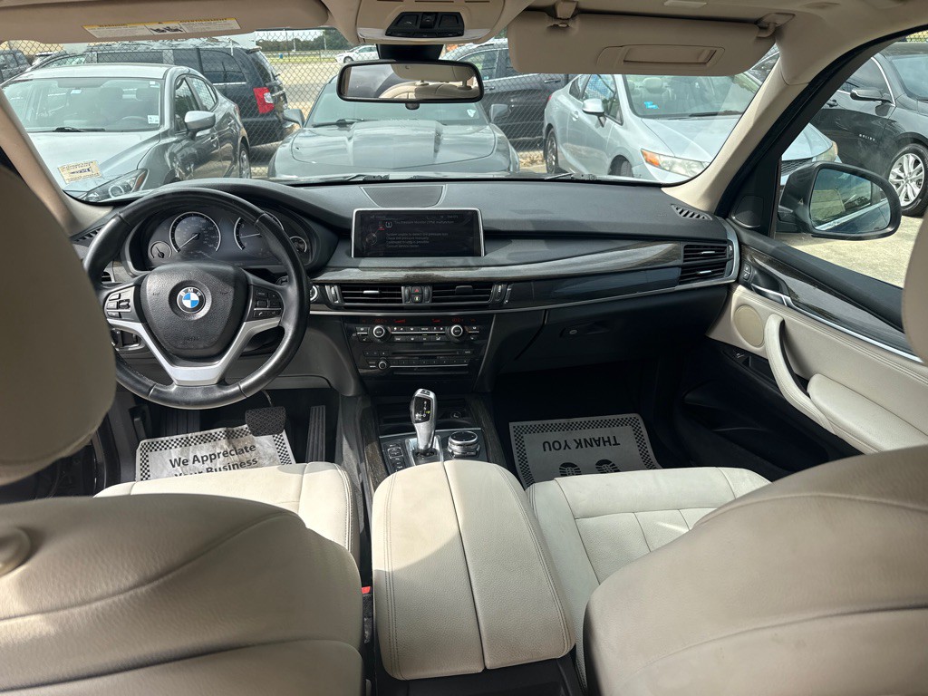 2015 BMW X5 Image 11