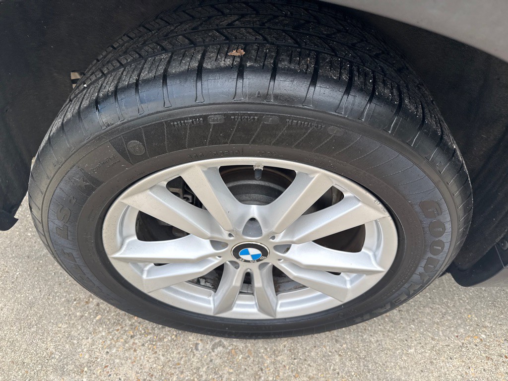 2015 BMW X5 Image 35