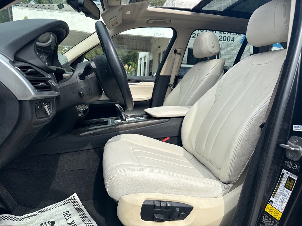 2015 BMW X5 Image 39
