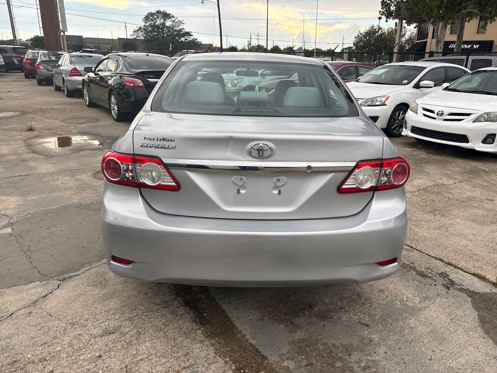 2012 Toyota Corolla Image 4