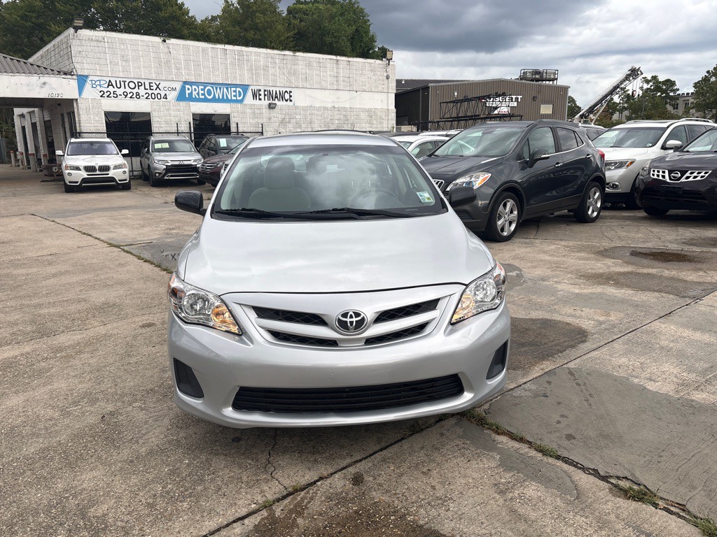 2012 Toyota Corolla Image 8