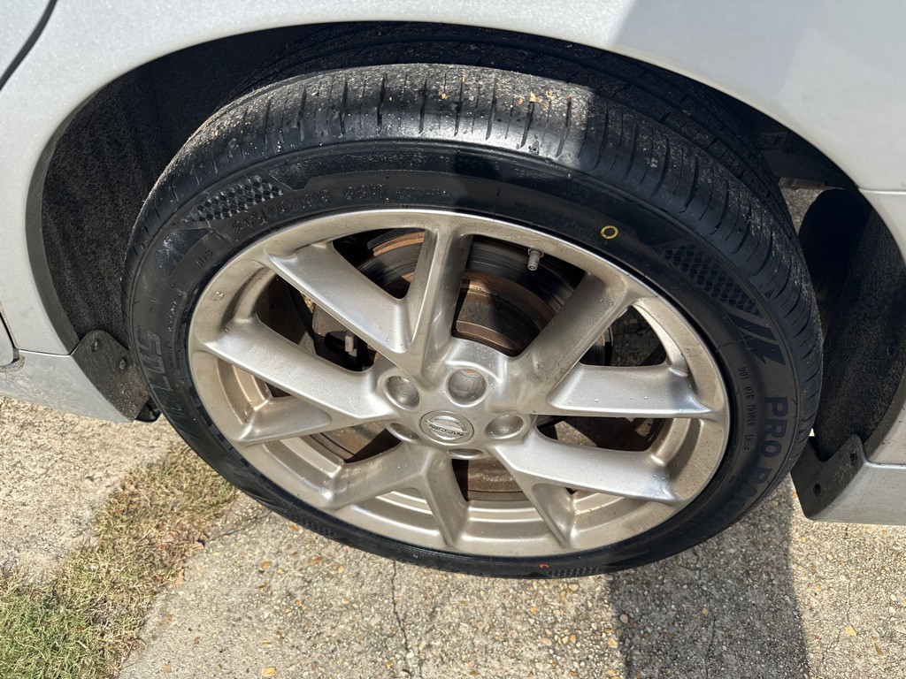 2010 Nissan Maxima Image 28