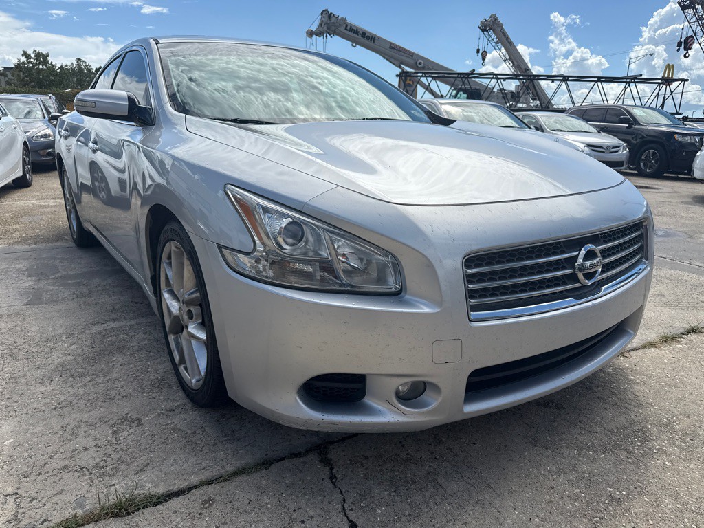 2010 Nissan Maxima Image 35