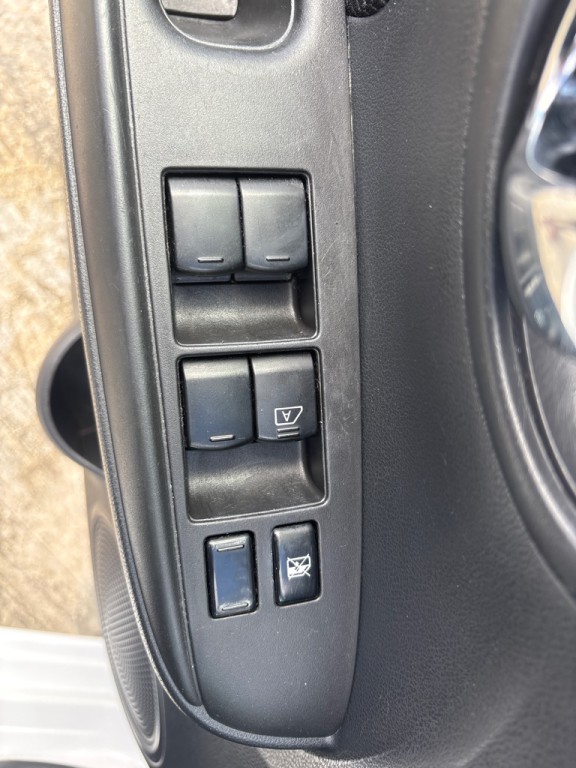 2019 Nissan Versa Image 15