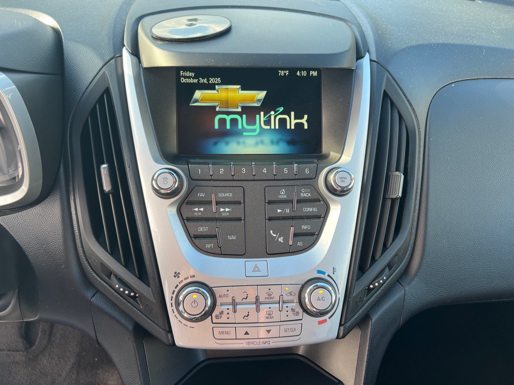 2016 Chevrolet Equinox Image 17
