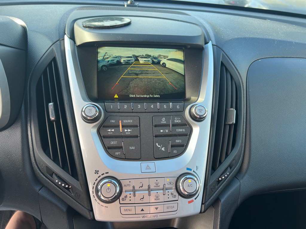 2016 Chevrolet Equinox Image 18
