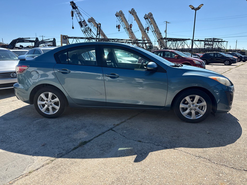 2010 Mazda Mazda3 Image 4