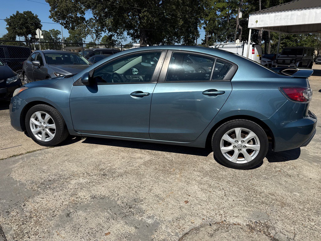 2010 Mazda Mazda3 Image 8