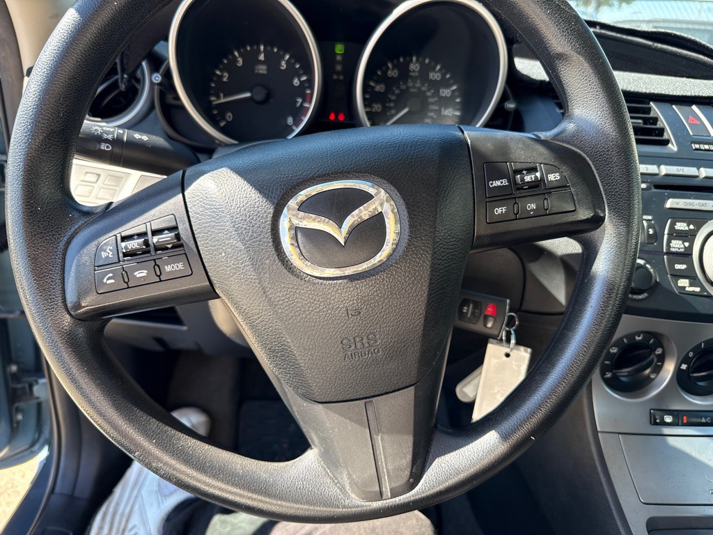 2010 Mazda Mazda3 Image 17