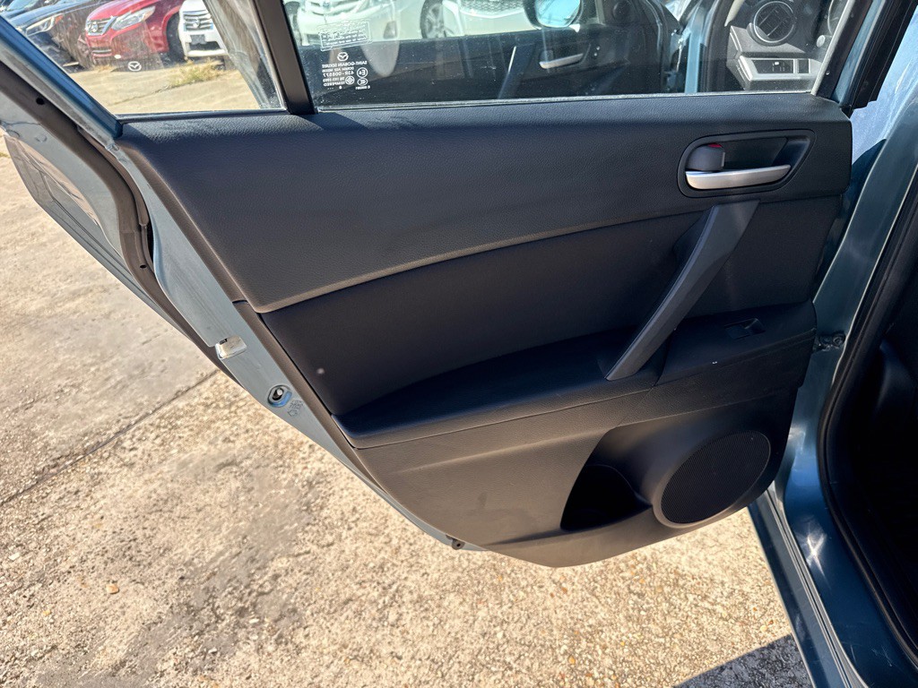 2010 Mazda Mazda3 Image 20