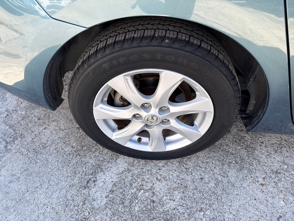 2010 Mazda Mazda3 Image 30