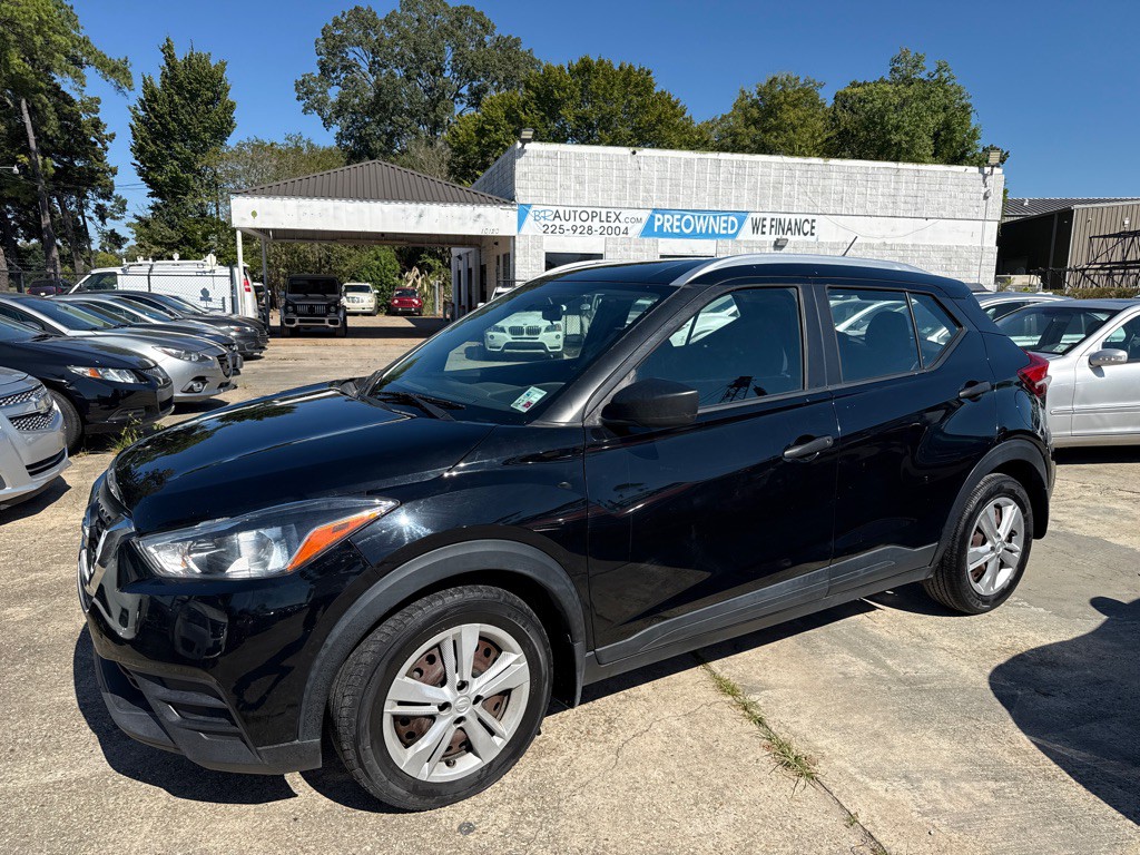 2018 Nissan Kicks Image 1
