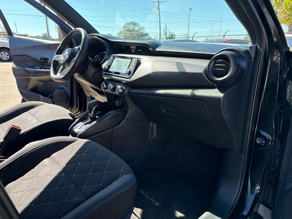 2018 Nissan Kicks Image 16
