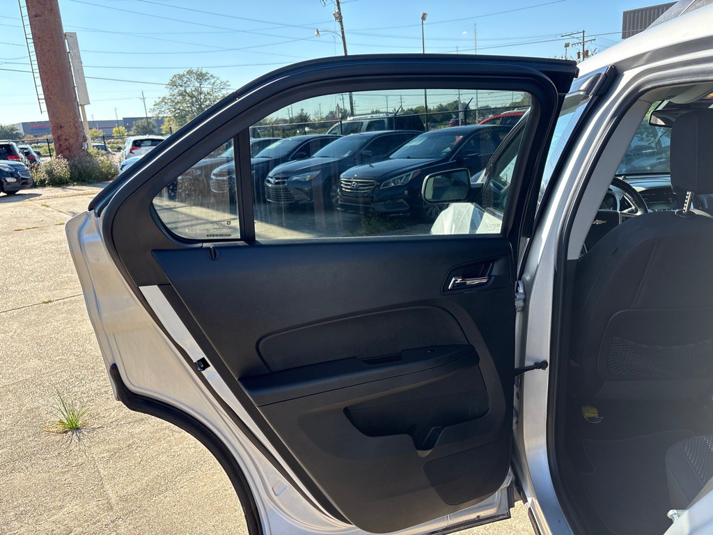 2015 Chevrolet Equinox Image 18