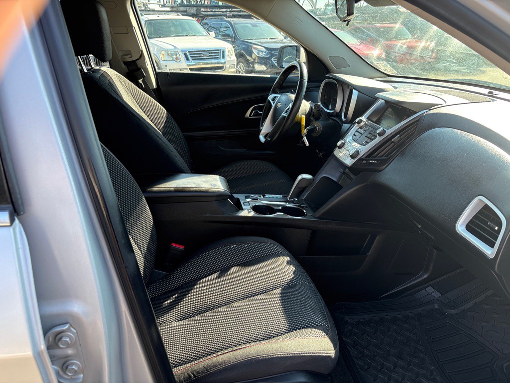 2015 Chevrolet Equinox Image 24