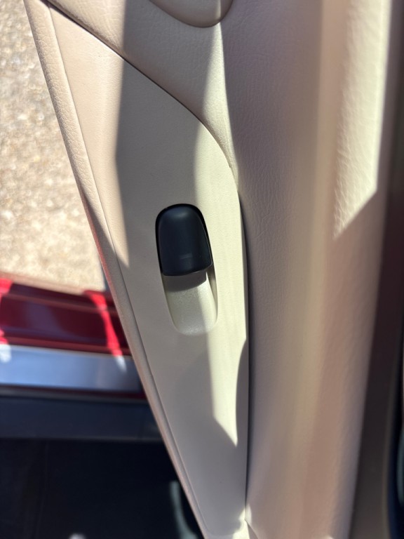 2016 Nissan Altima Image 21