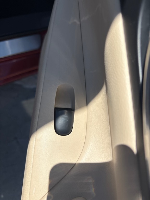 2016 Nissan Altima Image 25