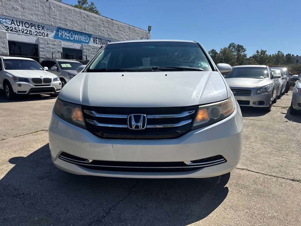 2015 Honda Odyssey Image 2