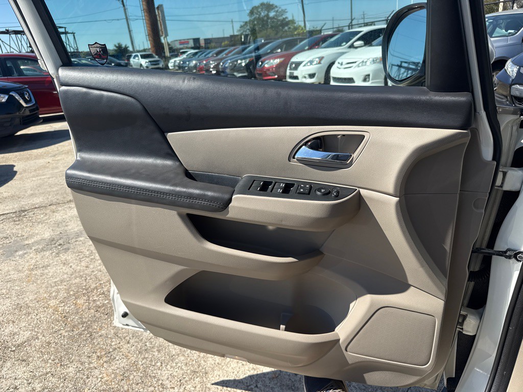 2015 Honda Odyssey Image 19