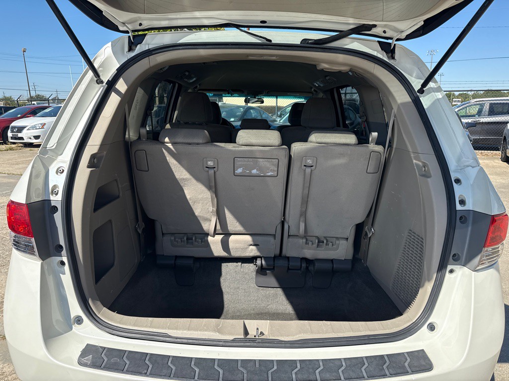 2015 Honda Odyssey Image 21