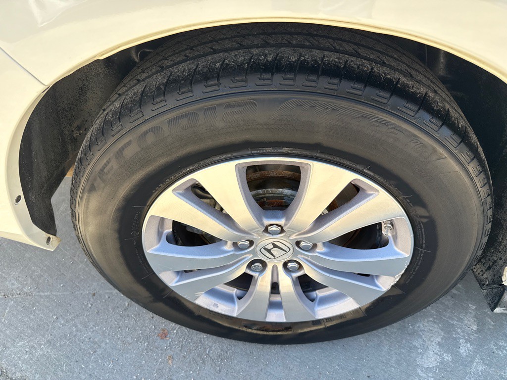 2015 Honda Odyssey Image 29