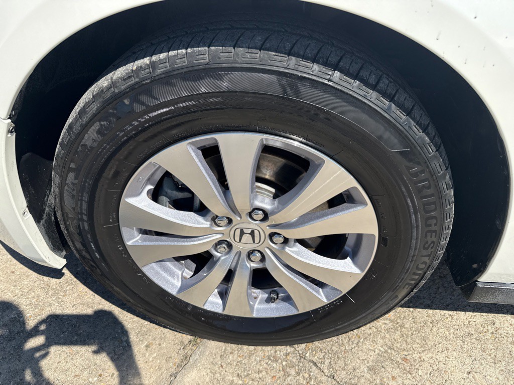 2015 Honda Odyssey Image 31