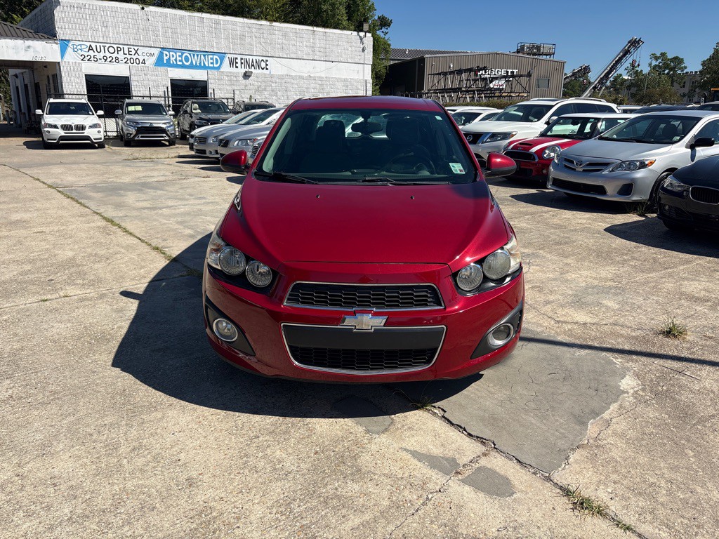 2015 Chevrolet Sonic Image 8