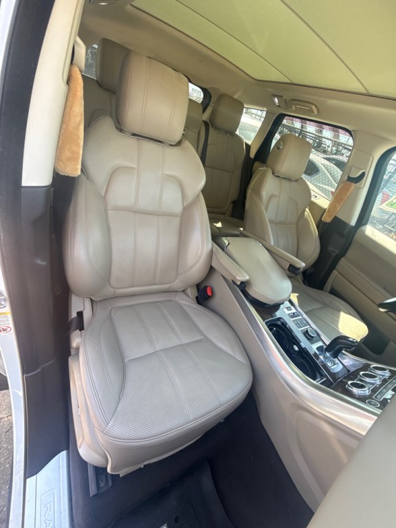 2016 Land Rover Range Rover Sport Image 38