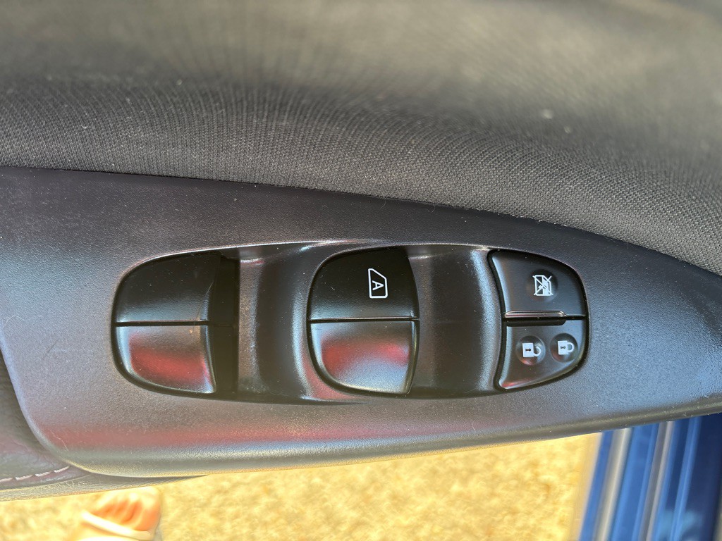 2018 Nissan Sentra Image 15