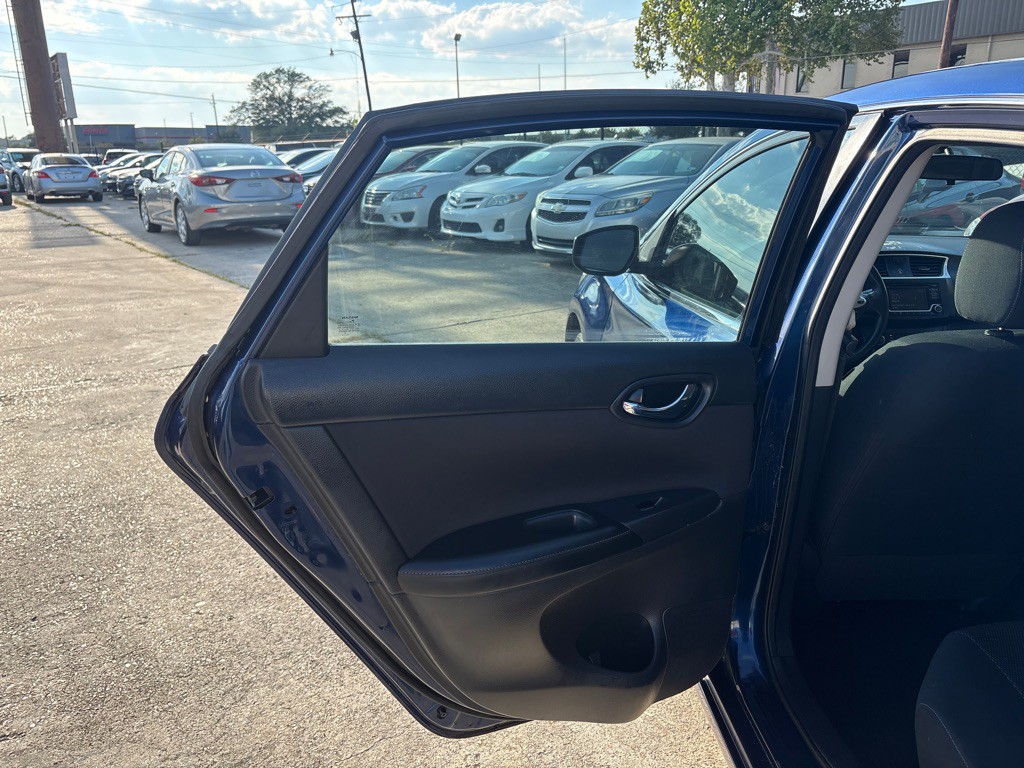 2018 Nissan Sentra Image 18