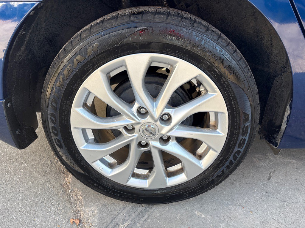 2018 Nissan Sentra Image 32