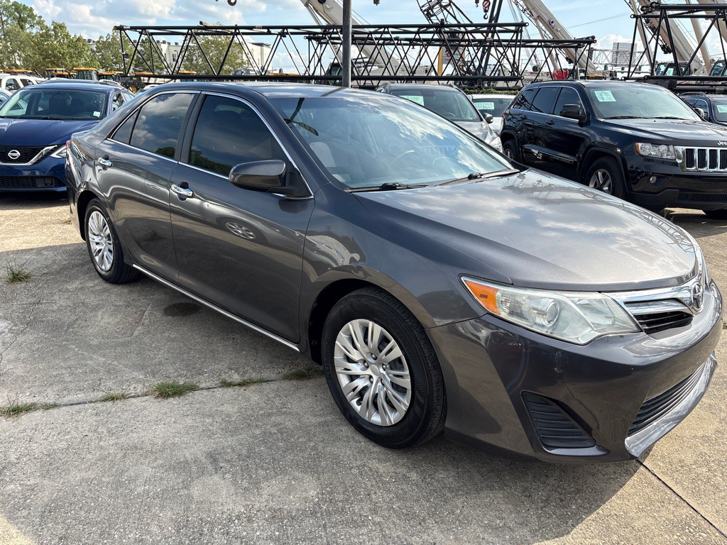 2013 Toyota Camry Image 49